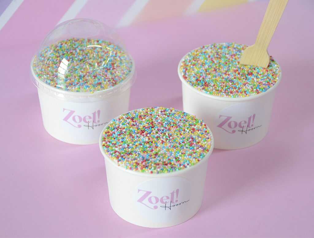 dot cakes